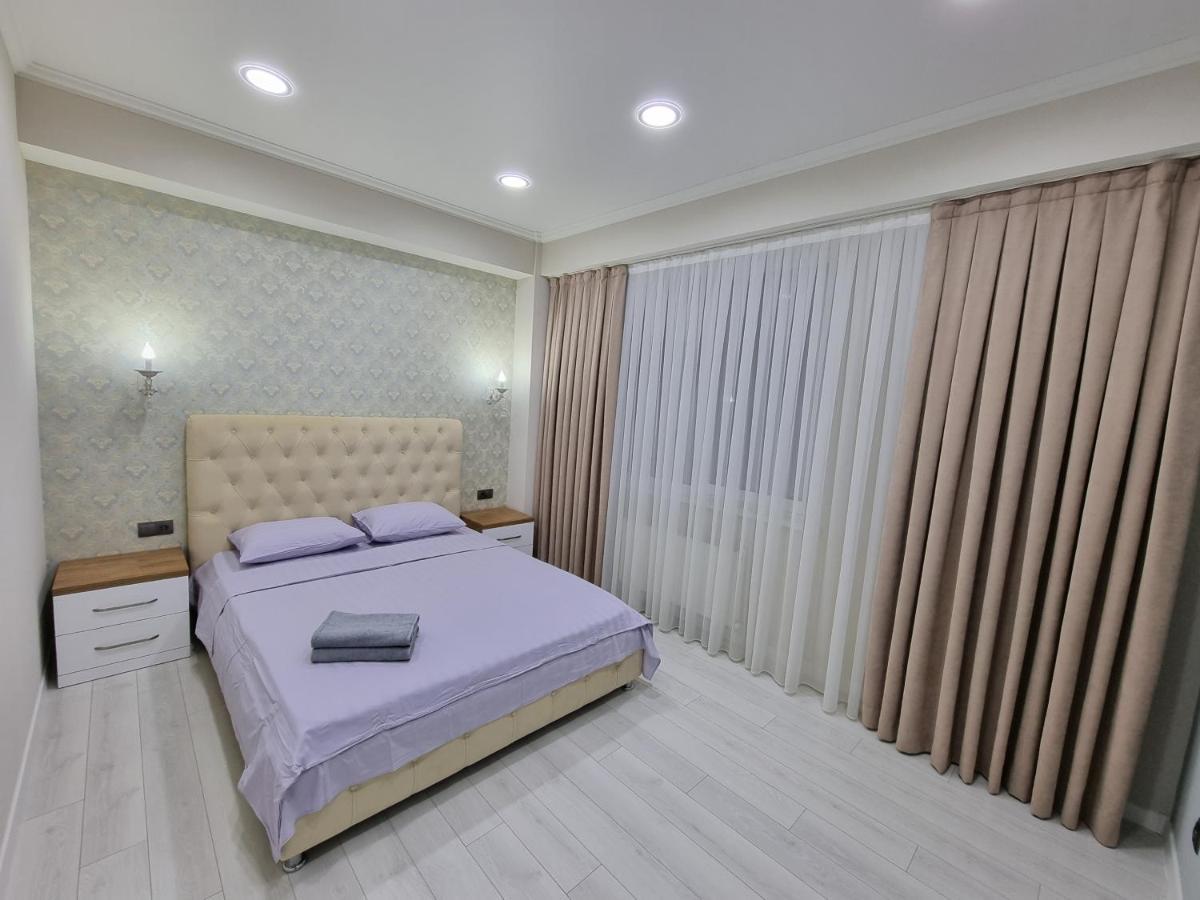 Luxury Best Grand New Apartaments Ultra Central 基希讷乌 外观 照片