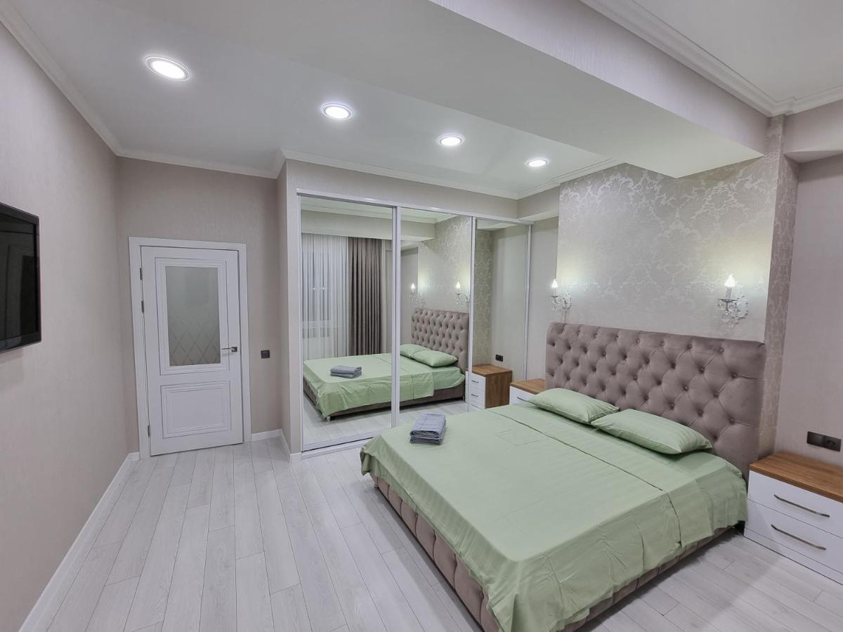 Luxury Best Grand New Apartaments Ultra Central 基希讷乌 外观 照片