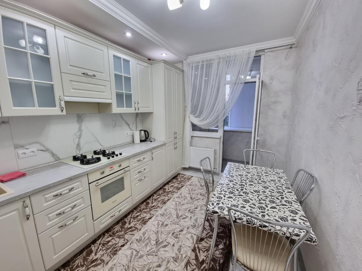 Luxury Best Grand New Apartaments Ultra Central 基希讷乌 外观 照片