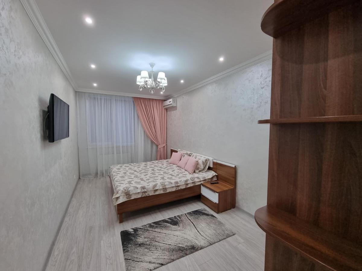 Luxury Best Grand New Apartaments Ultra Central 基希讷乌 外观 照片